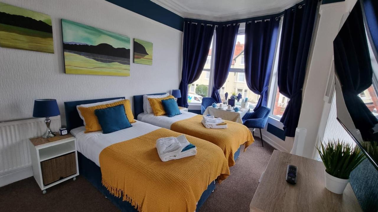 The Tilstone Guest House Llandudno Bagian luar foto